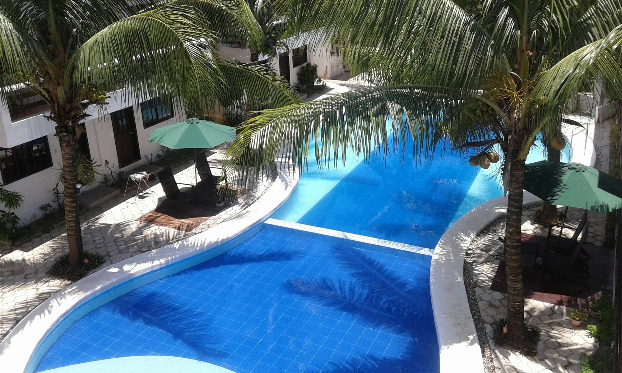 Feliness Resort Manoc-Manoc Exterior foto